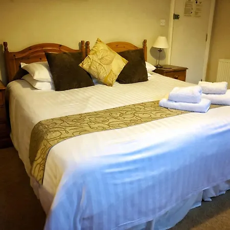 Oda ve Kahvaltı The Riverside 4*
