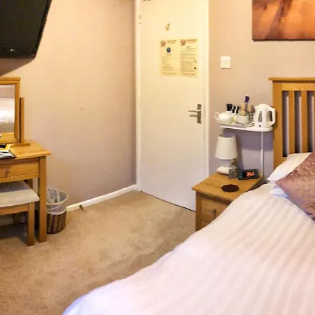 Bed & Breakfast The Riverside 4*